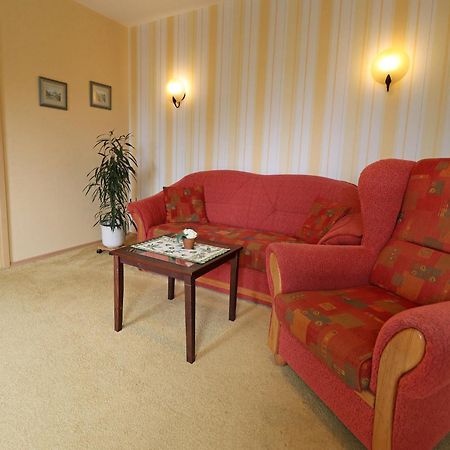 Inviting Apartment In Wendelstorf With Communal Garden المظهر الخارجي الصورة